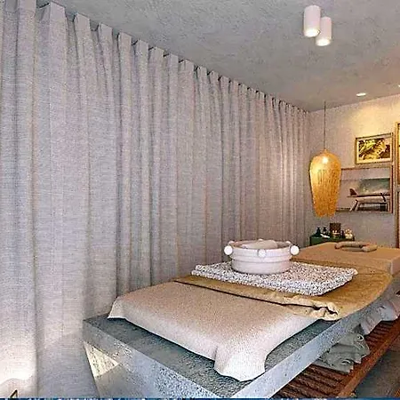 Hotel The Salty Surf & Yoga