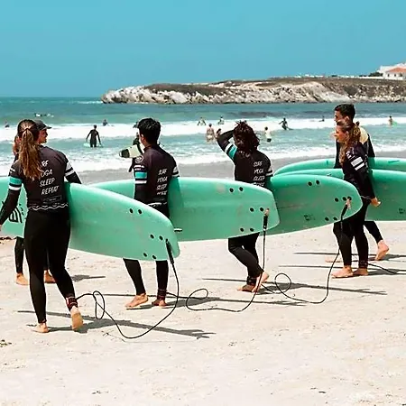 ホテル The Salty Surf & Yoga ペニシェ